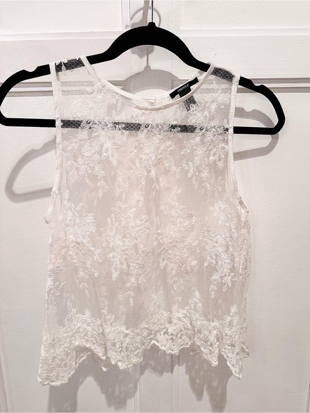 White Lace Sleeveless Shell Top